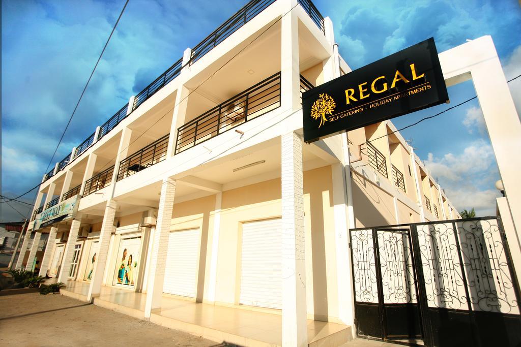 קולולי Regal Apartments מראה חיצוני תמונה